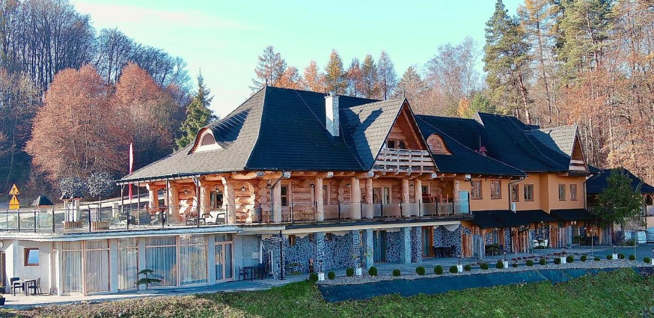 Noclegi - Karczma Solina 索利纳 外观 照片